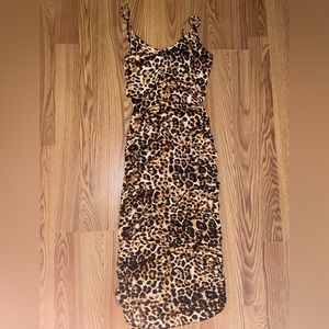 Bodycon cheetah print dress
